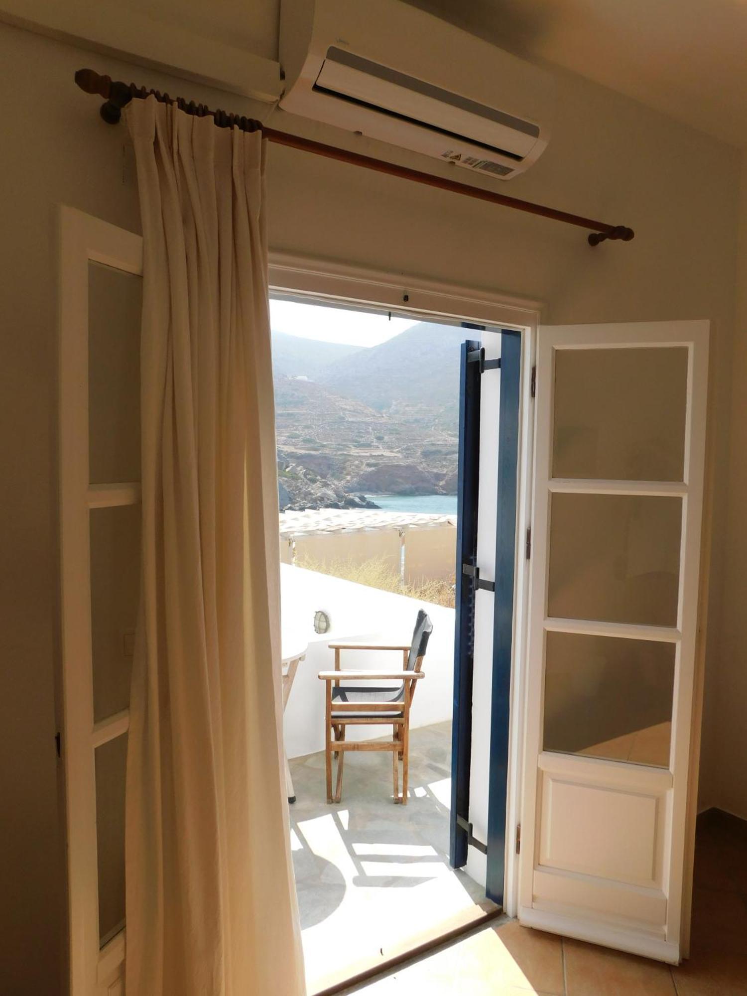 Pasithea Folegandros Agali Quarto foto